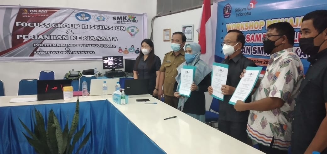 Penandatanganan Perjanjian Kerja Sama Polnustar, SMK Yadika Manado dan PT Telkom Manado