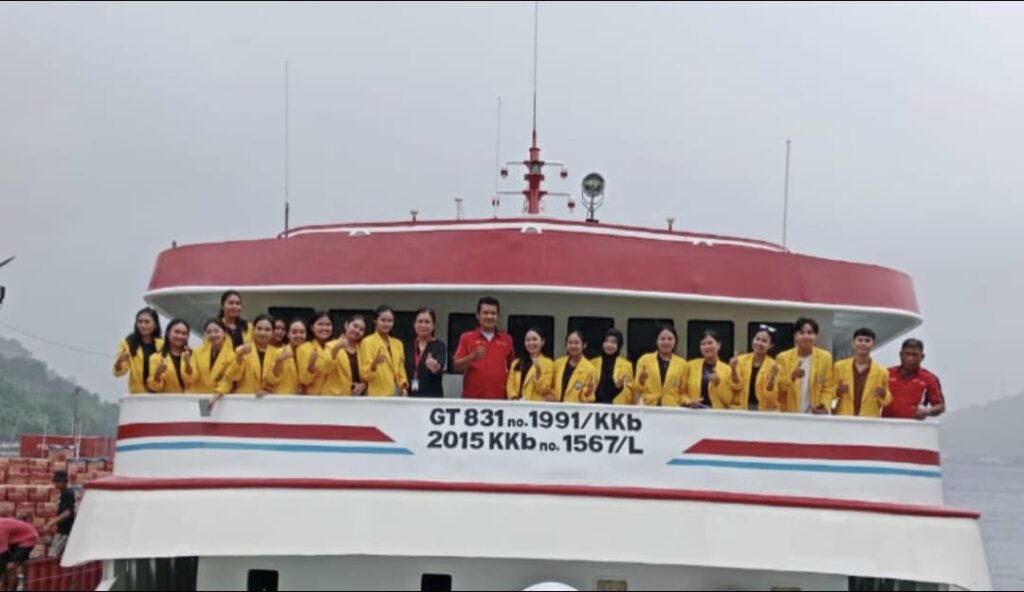 ORIENTASI KAPAL BAGI MAHASISWA PRODI KEPERAWATAN JURUSAN KESEHATAN POLNUSTAR